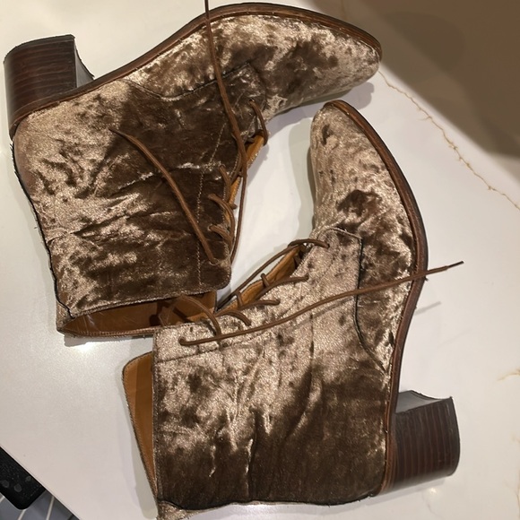 Freda Salvador Velvet Ace Boot - Picture 5 of 5